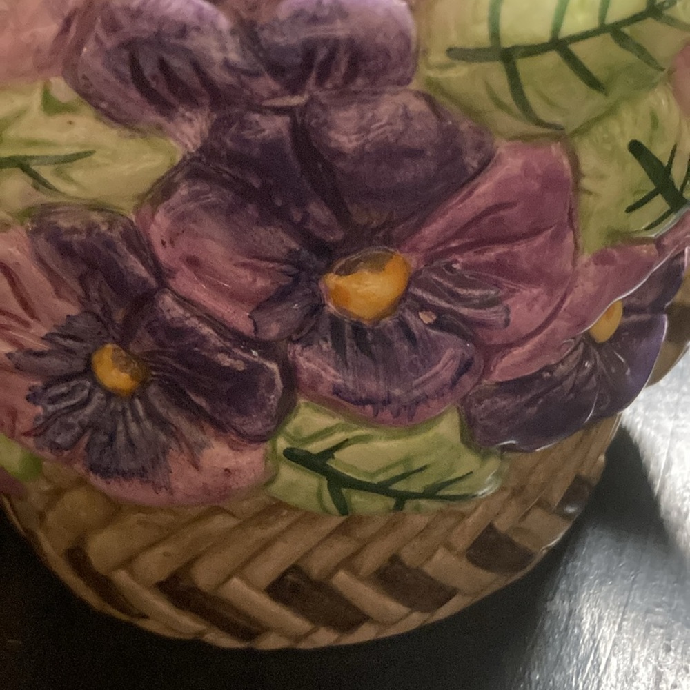 Floral Ceramic Teapot with Lid Vintage!! - Picture 6 of 10